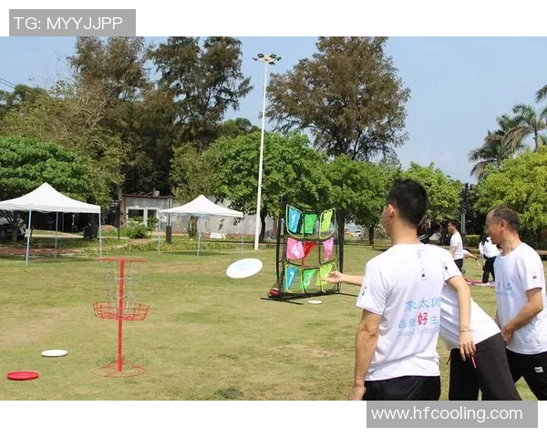 飞盘竞技新风潮南京飞盘队默契配合展现团队精神与战术魅力 飞盘竞技新风潮南京飞盘队默契配合展现团队精神与战术魅力