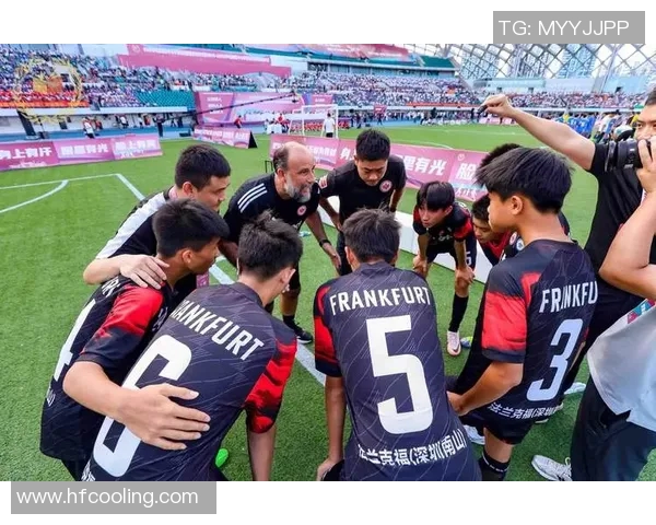 广州足球队的意识话题探讨与发展现状分析聚焦足球文化与球队未来方向 广州足球队的意识话题探讨与发展现状分析聚焦足球文化与球队未来方向