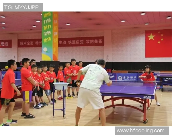 深圳乒乓球队耐力训练的深度分析与提升策略探讨 深圳乒乓球队耐力训练的深度分析与提升策略探讨